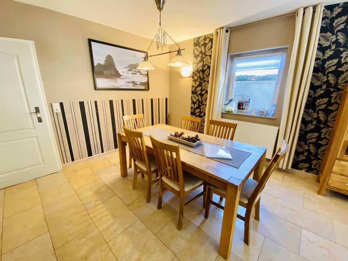Ferienhaus Deich Holiday home Rostock